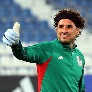 Meet your Posher, Pedro